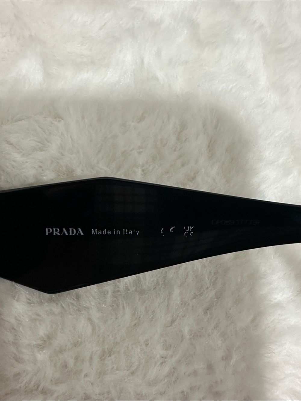 Prada Black Geometric Oversized Sunglasses - Picture 5 of 6